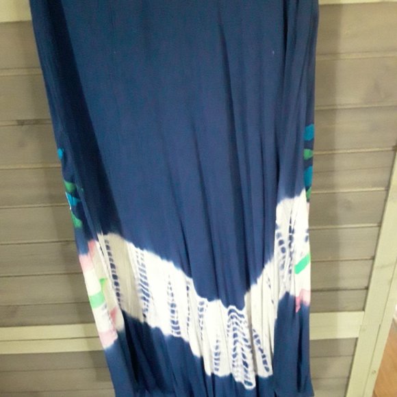 Riviera Sun Beach Cover Up - Size M  - NWOT - Picture 9 of 9